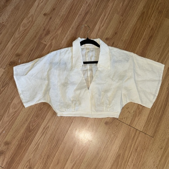 Studio F Linen Crop Blouse Size Small - Picture 4 of 7